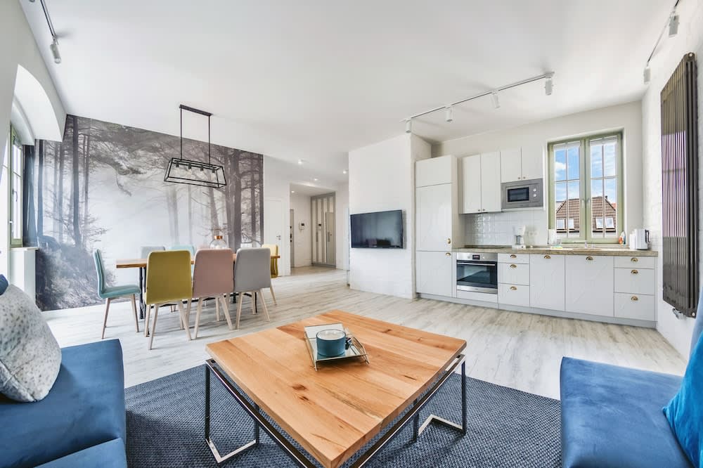 Monte Cassino, Sun & Snow 5