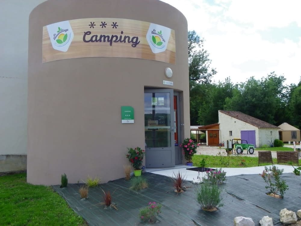 Camping le Beauvillage - Yourte 2