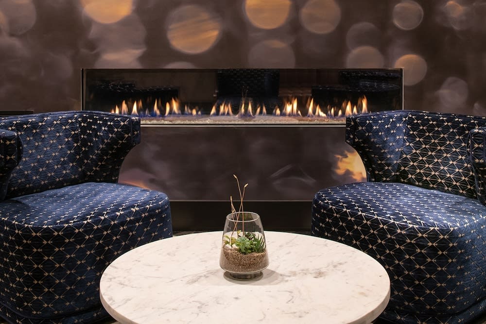 Harlow Hotel 2