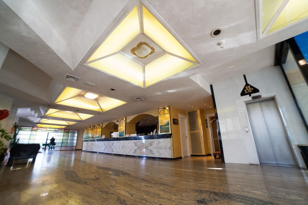 Hotel Diplomat Palace 2