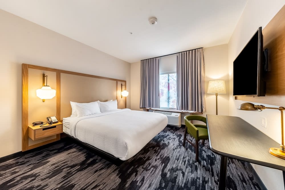 Fairfield Inn & Suites by Marriott Gainesville I-35 5