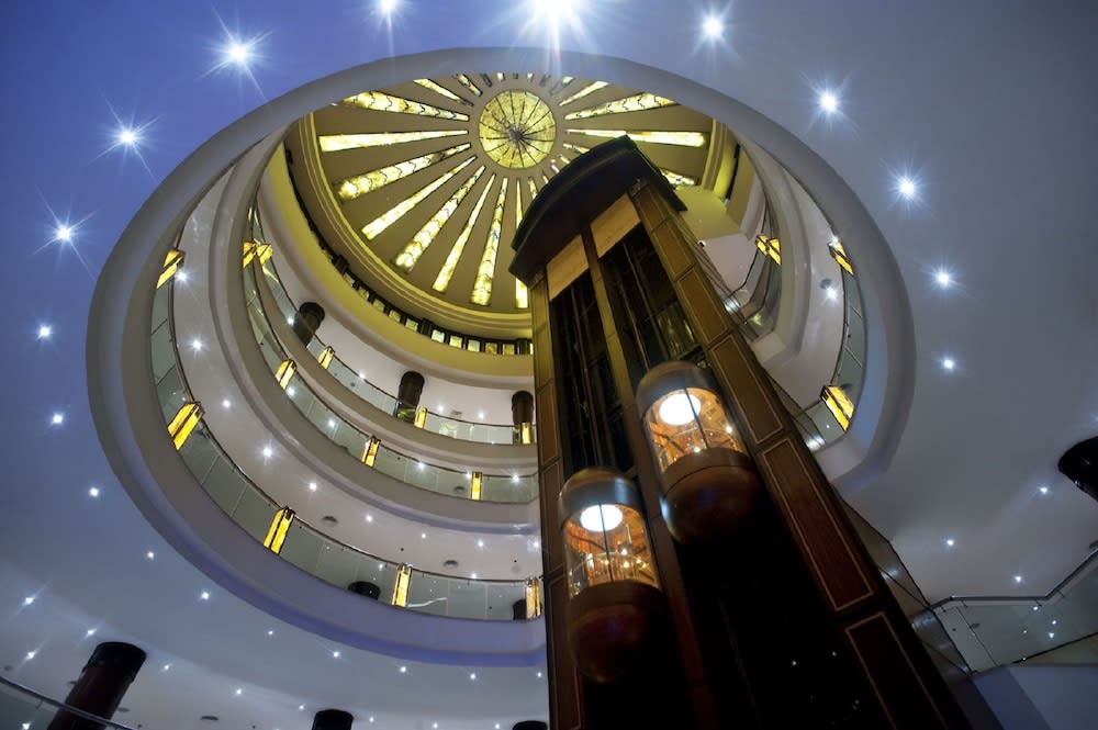 Stella Di Mare Beach Hotel & Spa 2