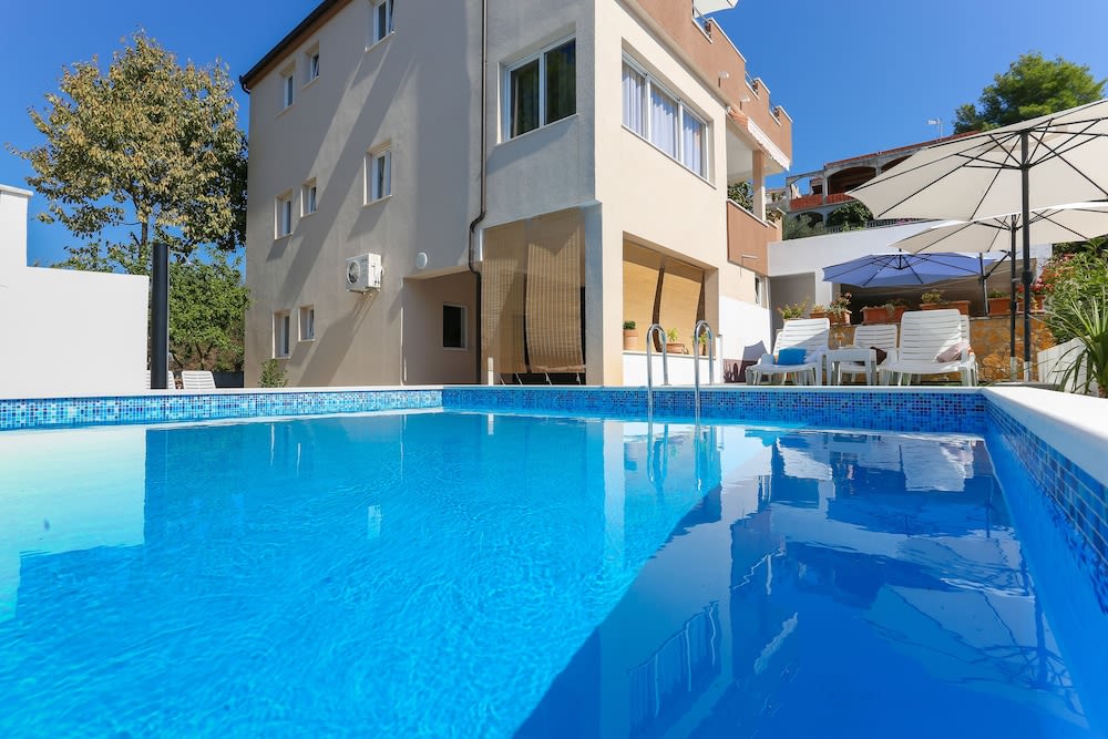 Bruno's Pool House Ciovo 1