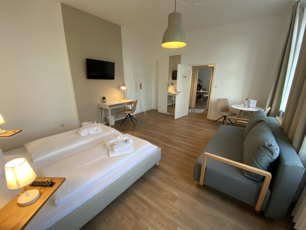 Boardinghouse Flensburg - by Zimmer FREI! Holidays 1