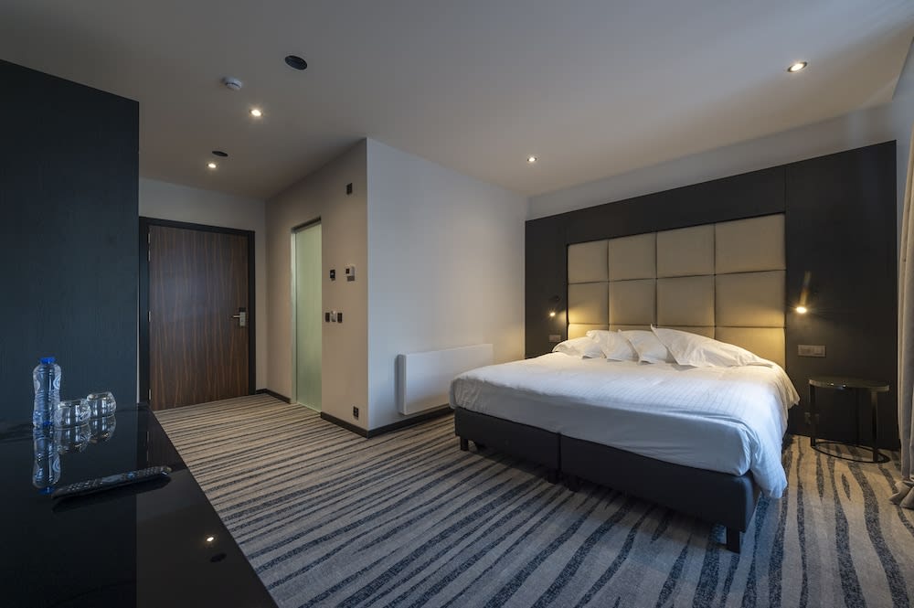 Hotel Monarc 1