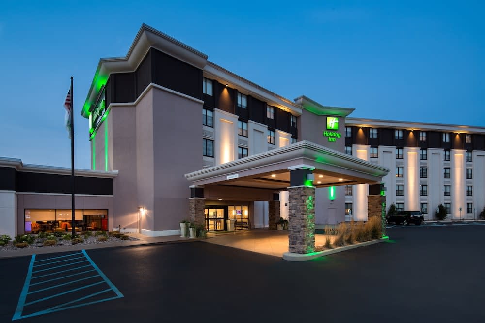 Holiday Inn MILWAUKEE RIVERFRONT by IHG 1