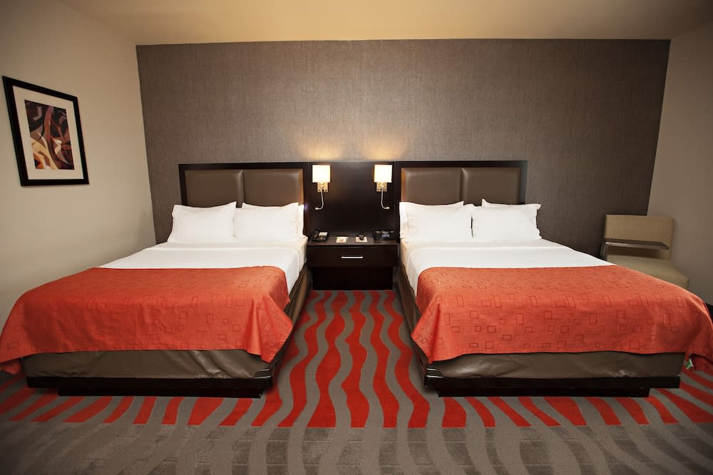 Holiday Inn & Suites HOUSTON WEST - WESTWAY PARK by IHG 2