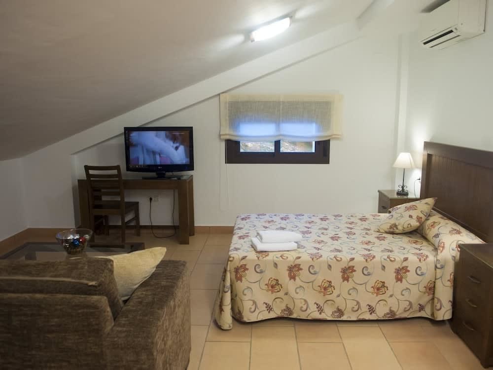 Los Castillarejos Apartamentos Rurales 4