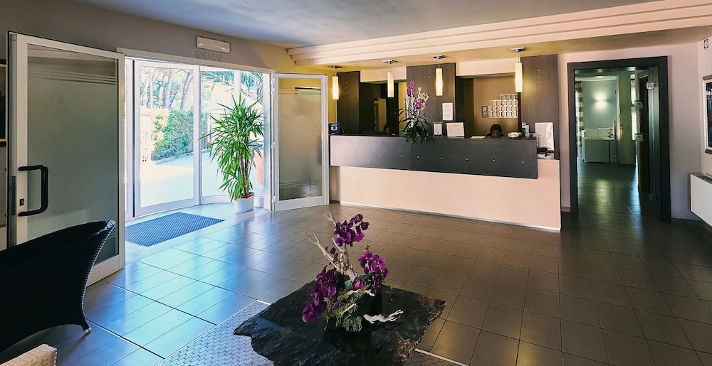 Hotel Bolgheri Marina Resort 2