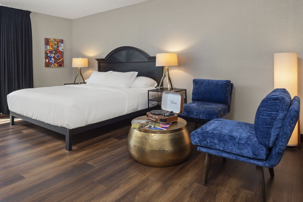 The Highlander Hotel, Ascend Hotel Collection 1