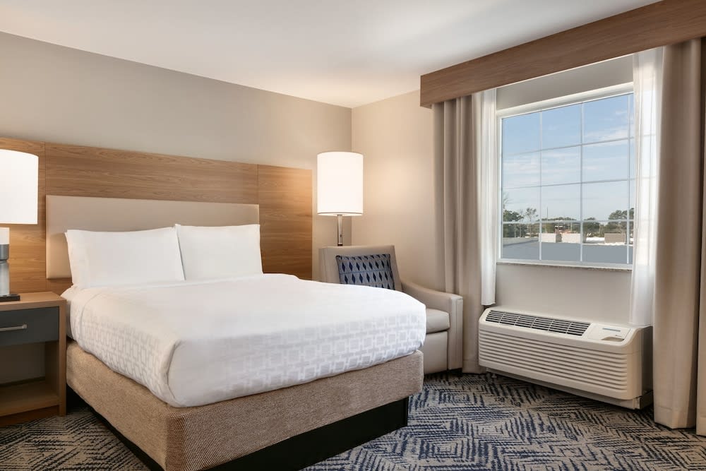 Candlewood Suites FAYETTEVILLE FORT BRAGG by IHG 2