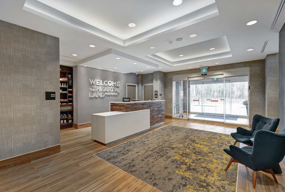 Hampton Inn Peterborough 2