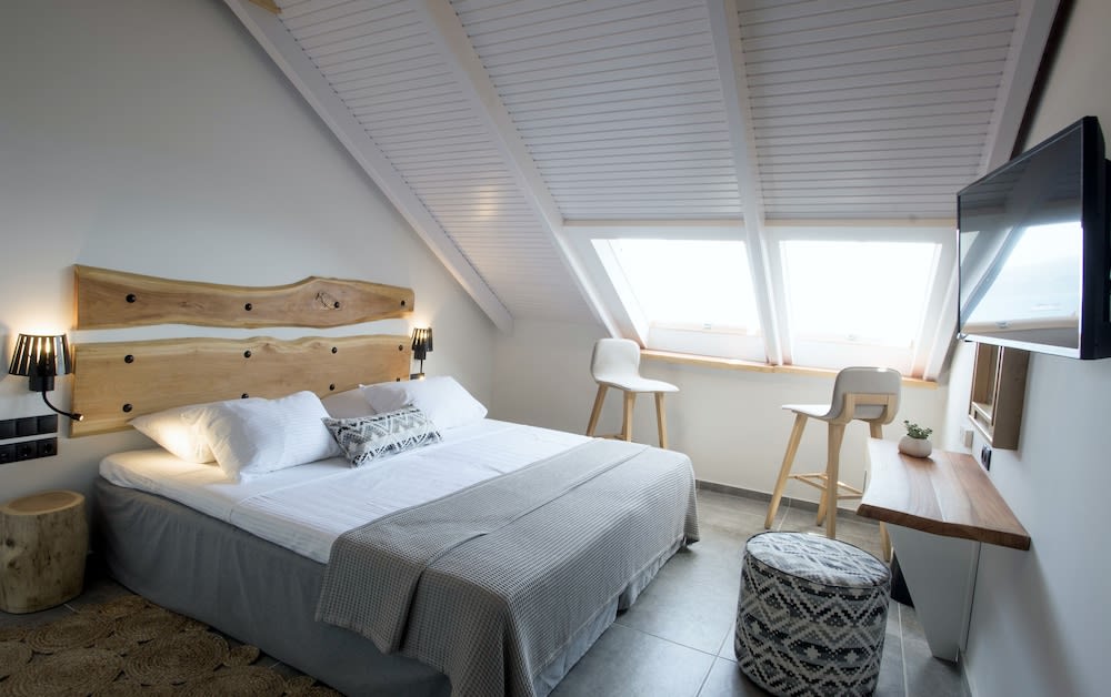 Zoe Seaside Resort 4