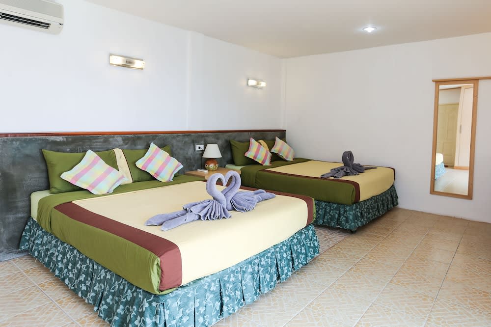 Haadson Resort & Koh Raham 4