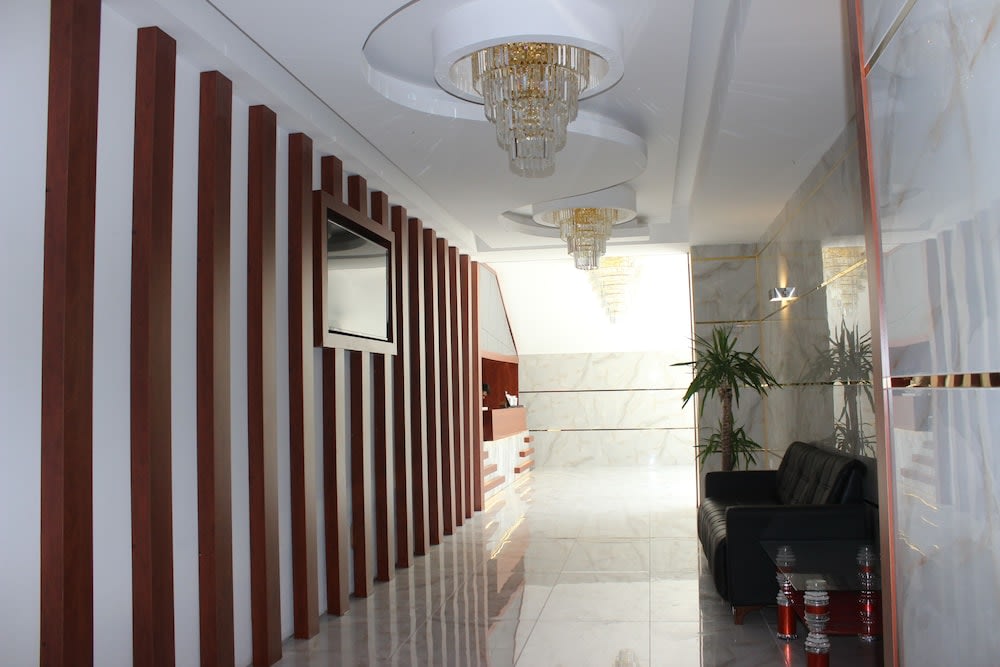 Quars Suite 2
