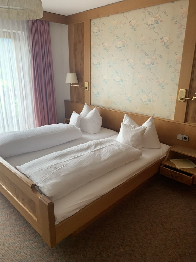 Hotel Schauinsland 2