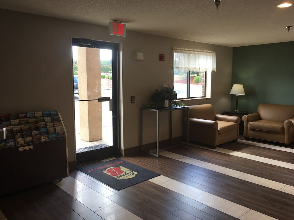 Super 8 By Wyndham Richmond Midlothian Turnpike 2