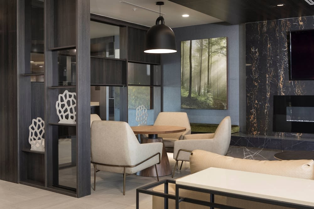 Fairfield Inn & Suites by Marriott Oklahoma City Downtown 5