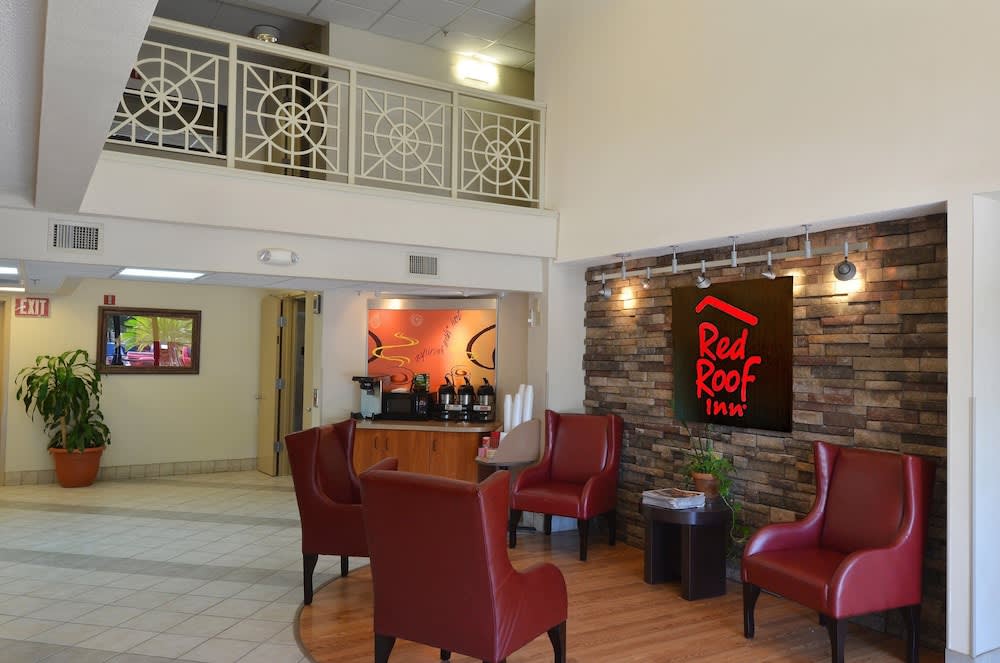 Red Roof Inn San Antonio Airport 2