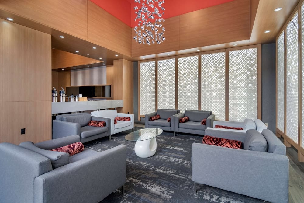 Best Western Plus Vancouver Airport Hotel 1
