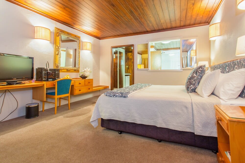 Waitakere Resort & Spa 5