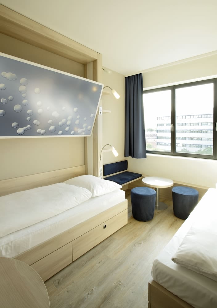 H2 Hotel Berlin-Alexanderplatz 5