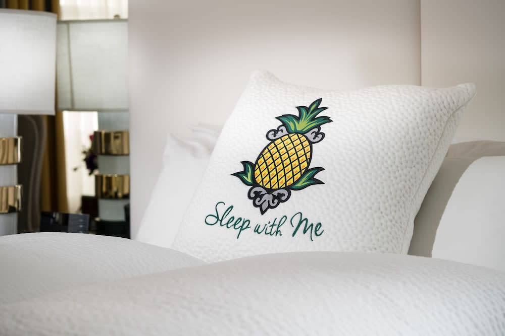 Staypineapple, A Delightful Hotel, South End 5