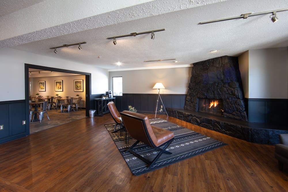 SureStay Hotel by Best Western Castlegar 2