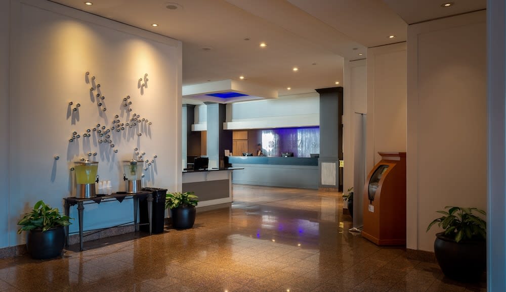 Sonesta Hotel Gwinnett Place Atlanta 2