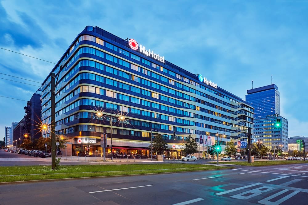 H4 Hotel Berlin Alexanderplatz 1