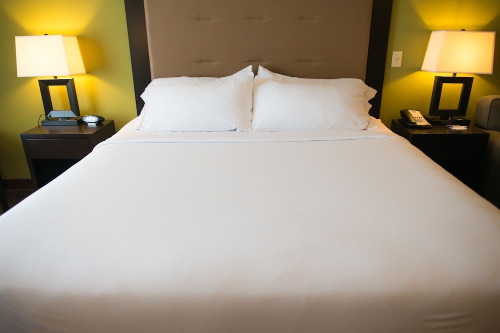 Holiday Inn Express Hotel & Suites Northwood by IHG 5