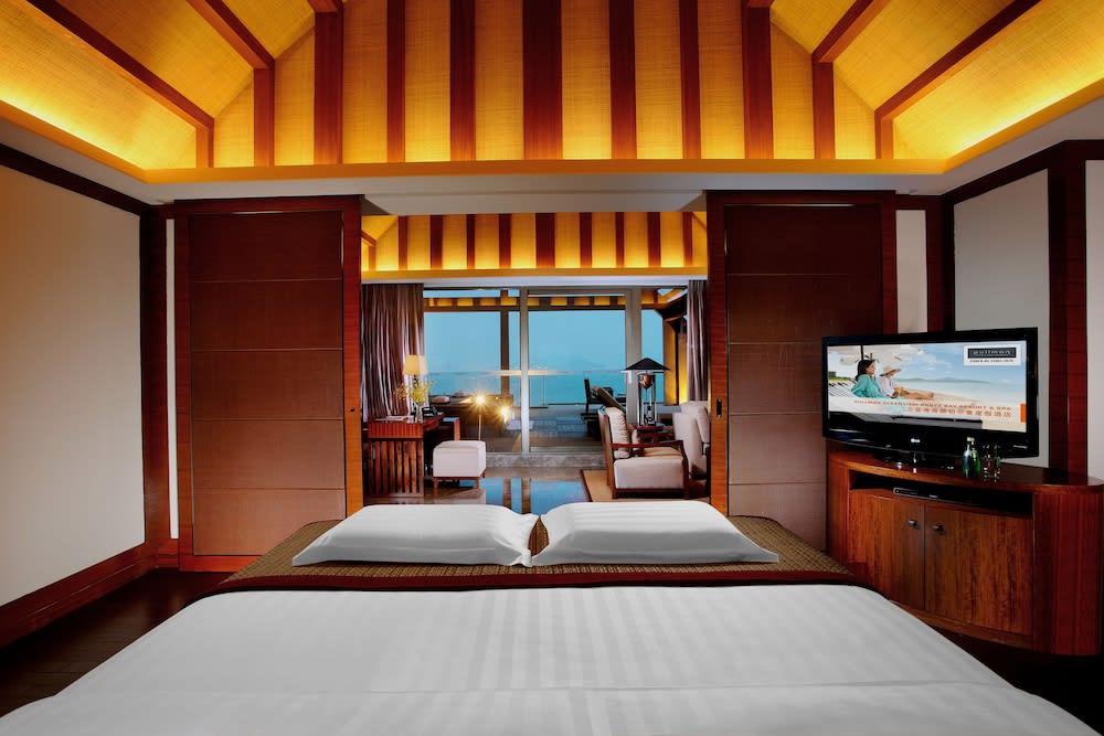 Pullman Oceanview Sanya Bay Resort & Spa 2