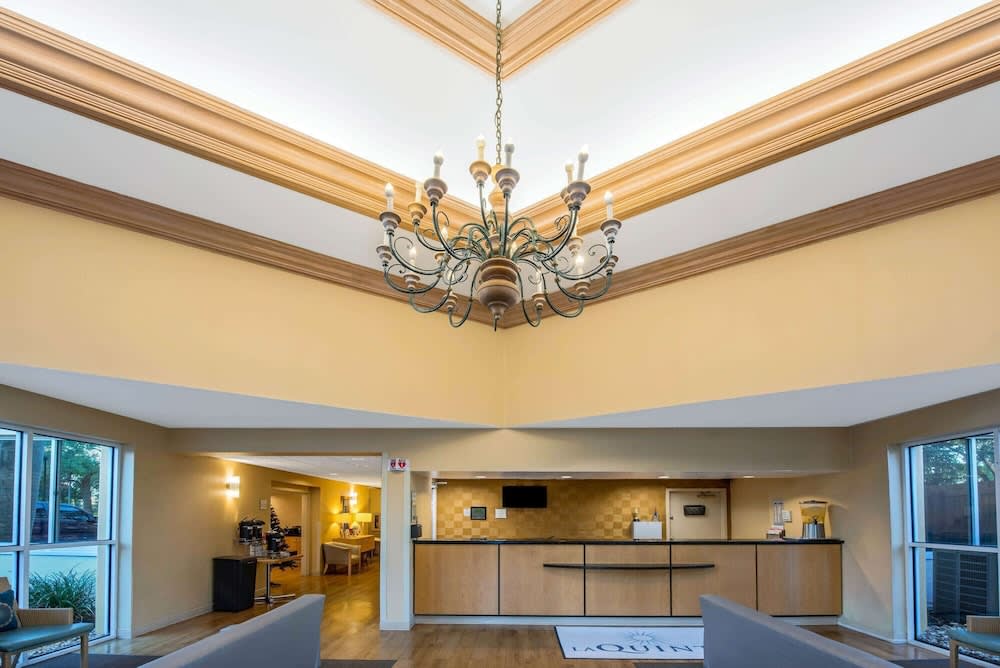 La Quinta by Wyndham West Palm Beach Airport 1