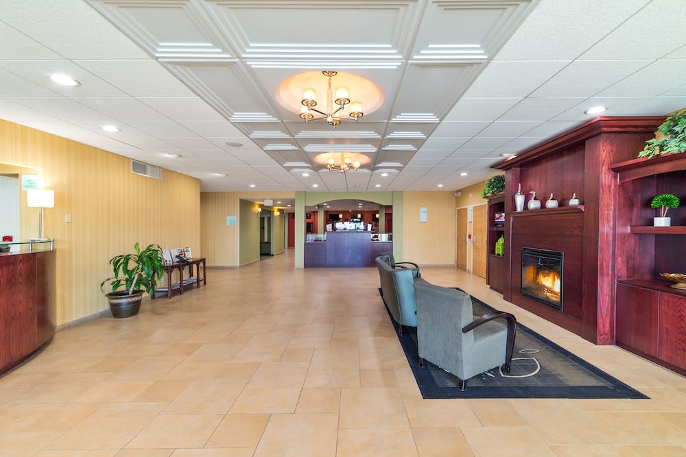 Days Inn by Wyndham Plattsburgh 2