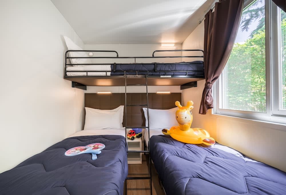 hu Park Albatros village 5