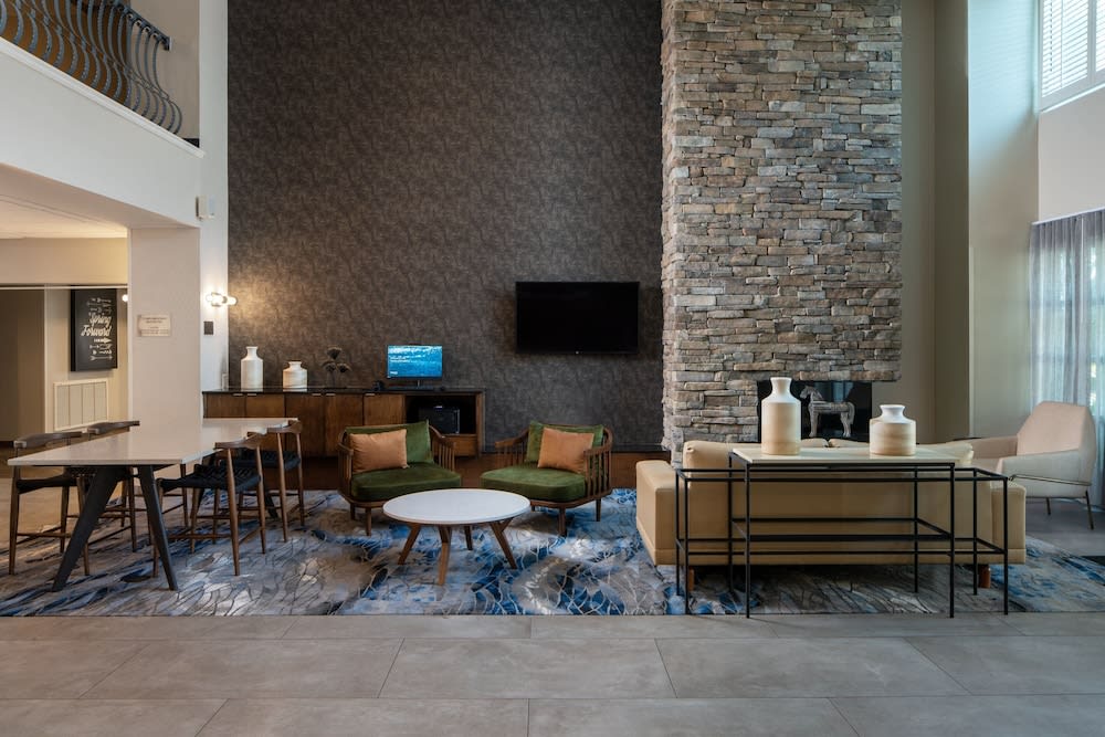 Fairfield Inn & Suites by Marriott Destin 2