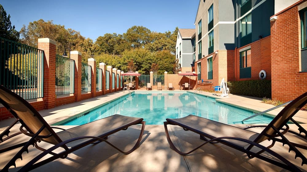 Best Western Plus Roswell/Alpharetta 1
