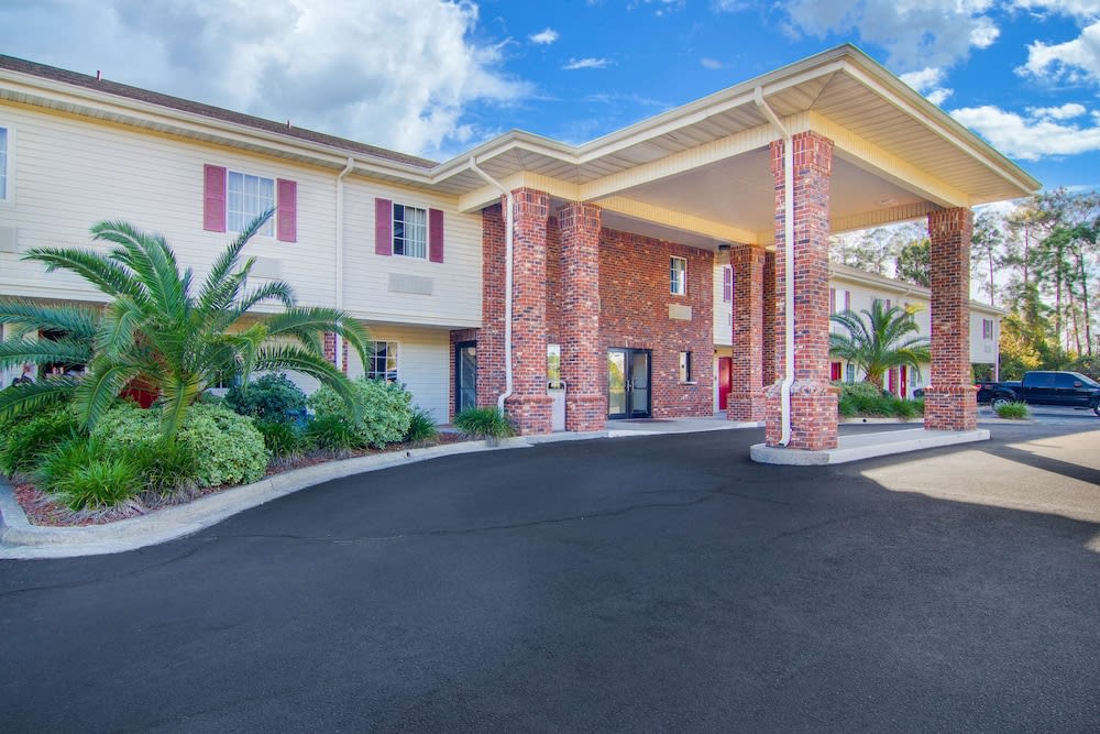 SureStay Hotel by Best Western Brunswick 1