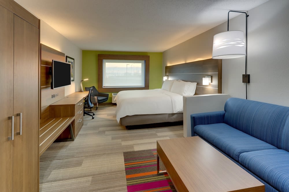 Holiday Inn Express Cincinnati North - Monroe by IHG 4