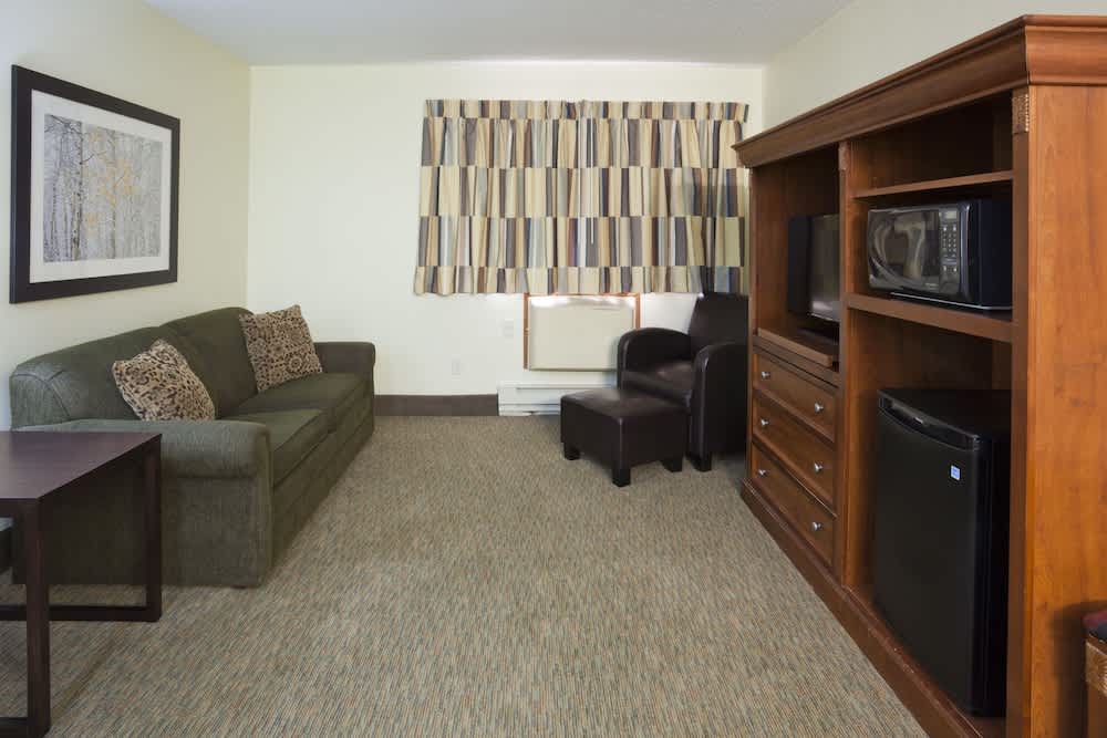 Fargo Inn and Suites 2