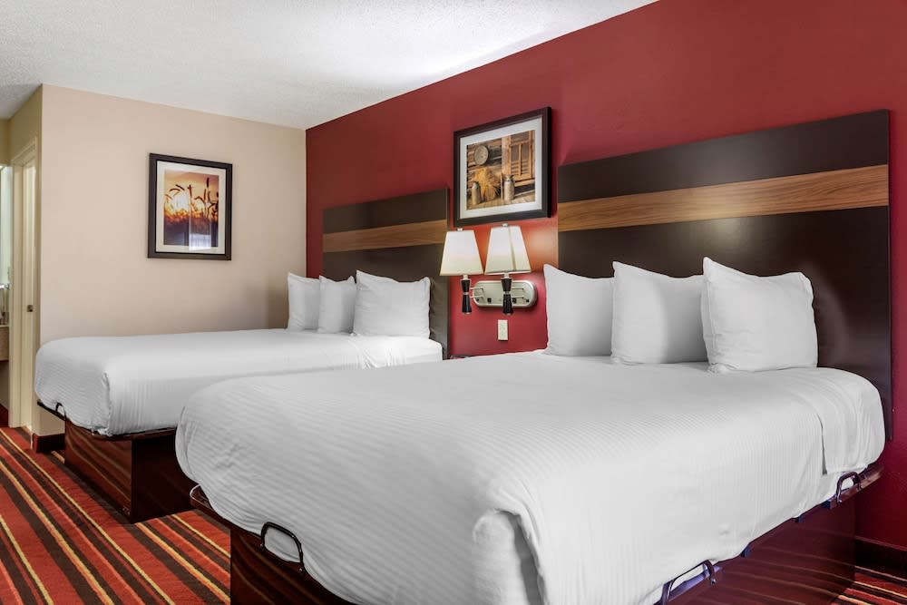 Best Western Lindale Inn 5