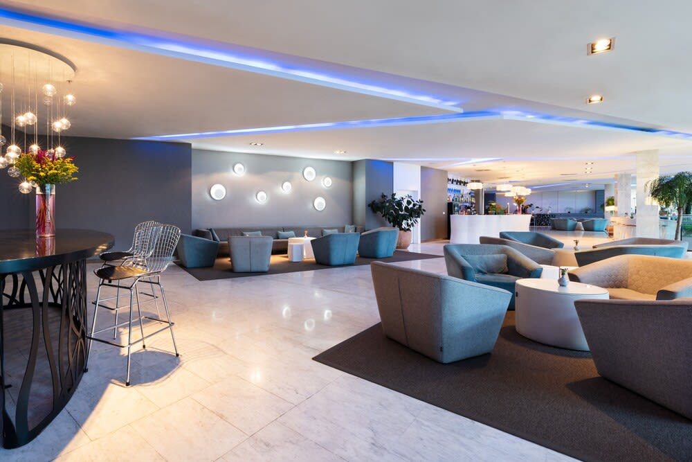 Eurostars Palacio de Cristal 5