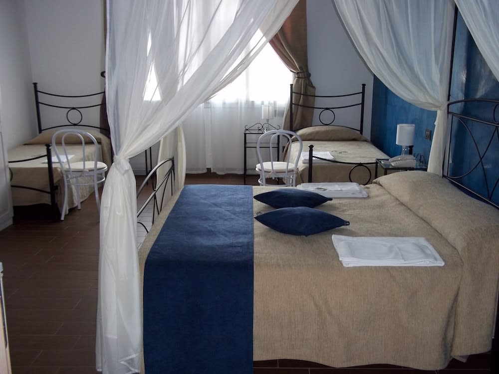 Hotel Noto Marina a Mare SPA 4