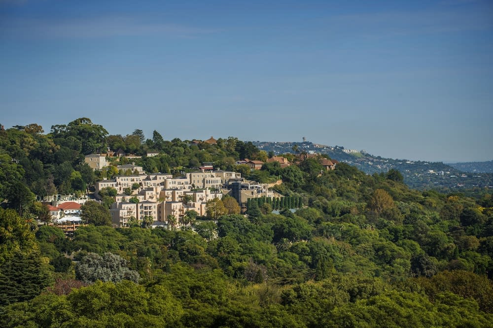 Four Seasons Hotel The Westcliff 1