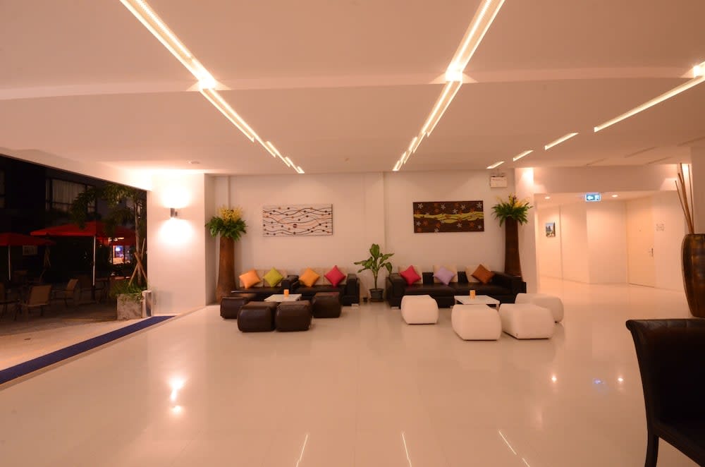 The Lantern Resorts Patong 2