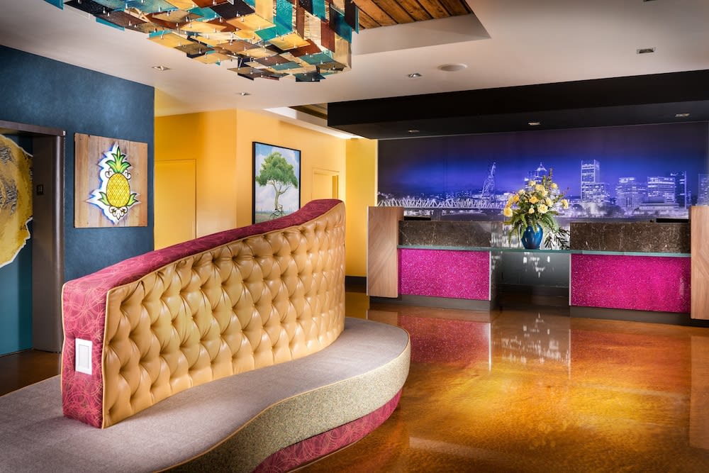 Staypineapple, Hotel Rose, Downtown Portland 4