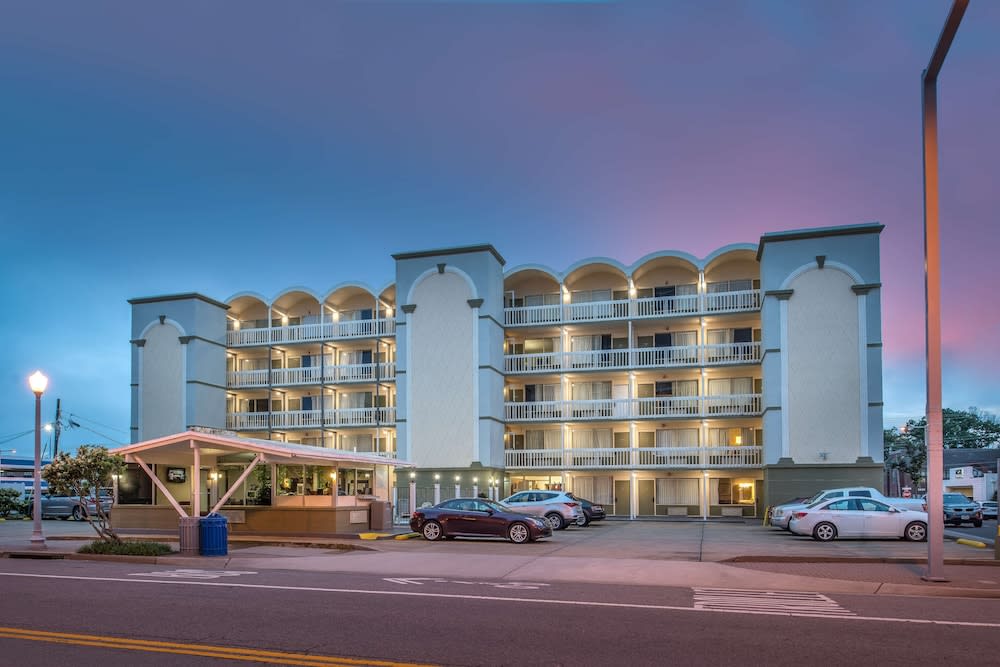 SureStay Hotel by Best Western Virginia Beach Royal Clipper 1