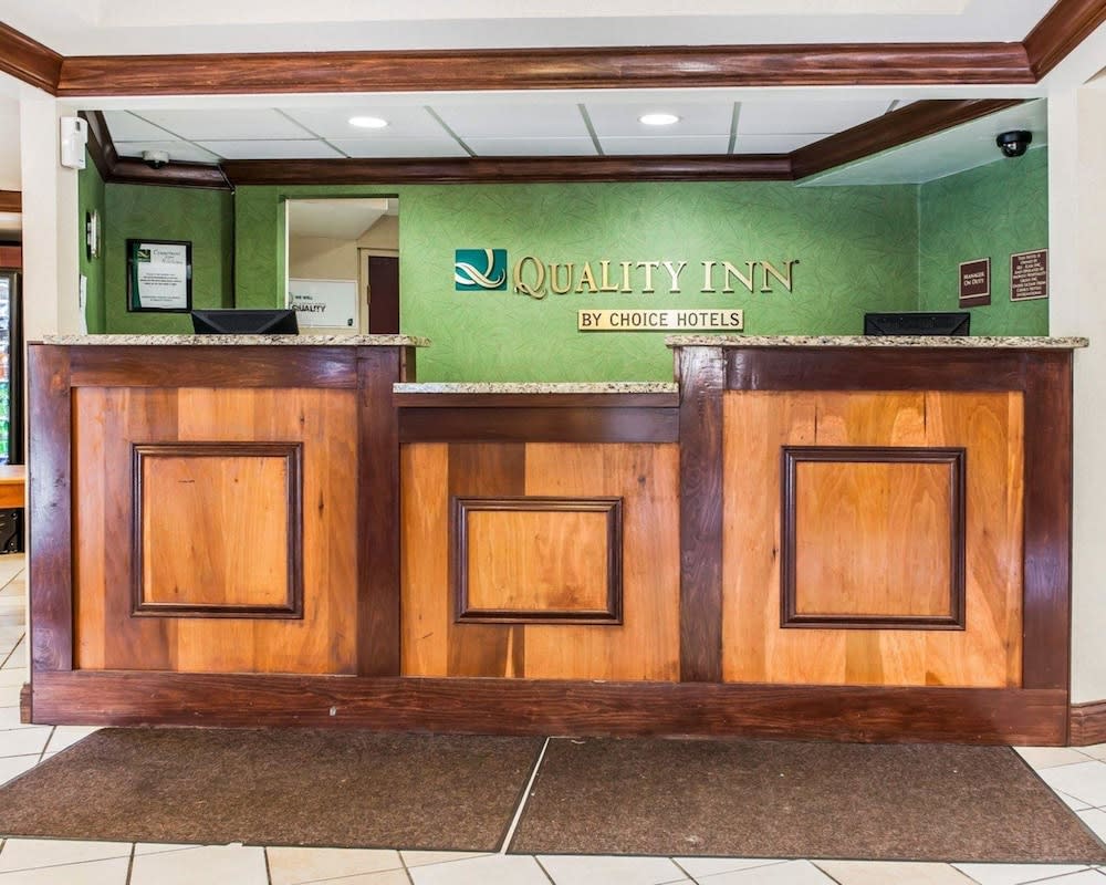 Quality Inn South 2