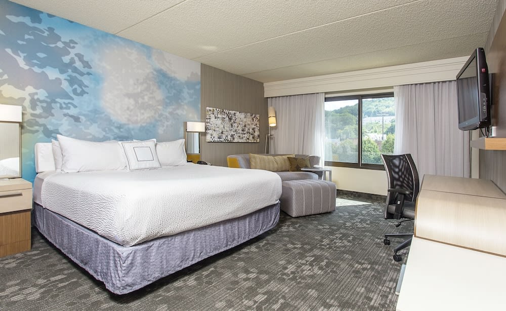 Courtyard Binghamton 5