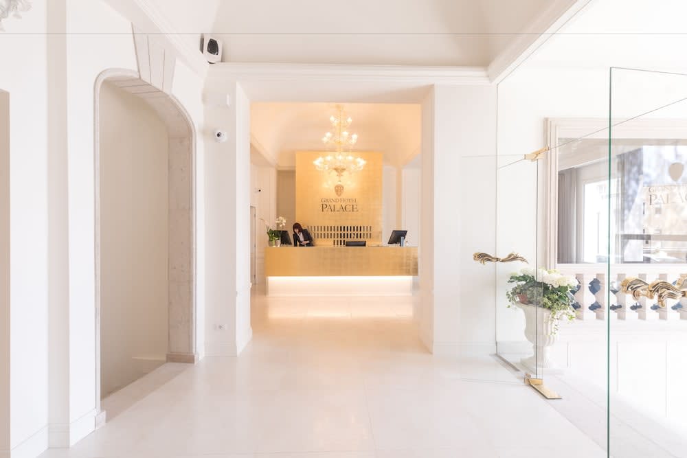 Grand Hotel Palace 2